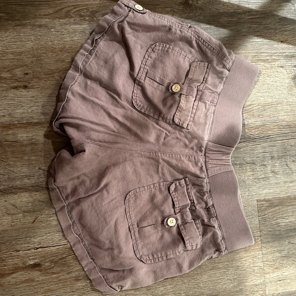 Carve Designs linen shorts - Picture 2 of 4